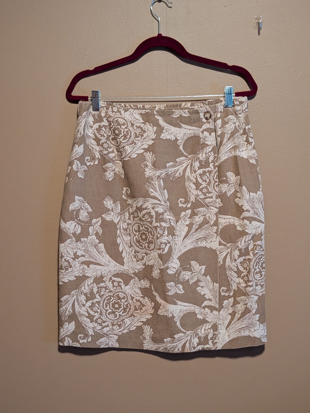 Lands' End Beige and White Floral Midi Skirt. Cottagecore. Sz 8